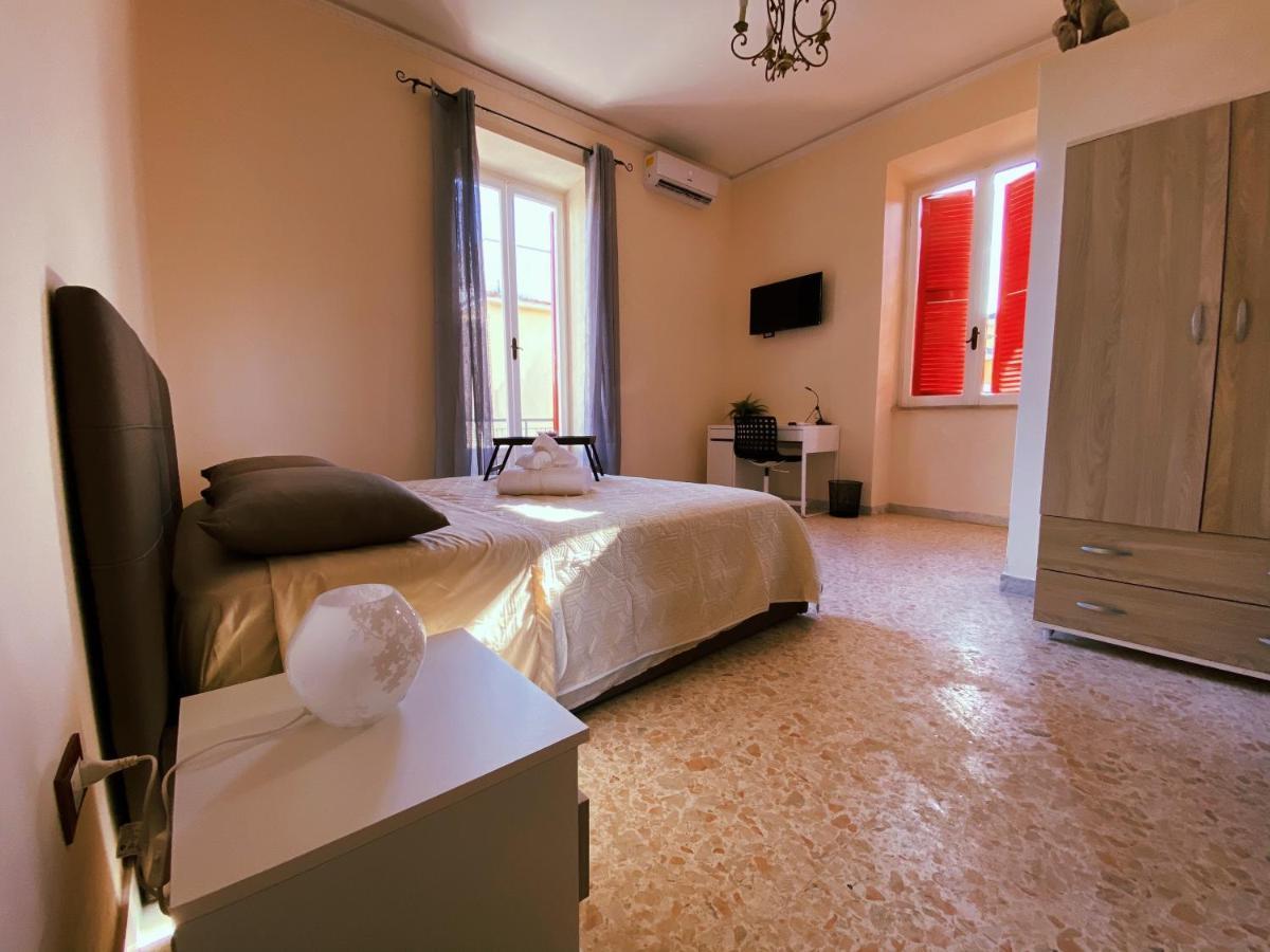 Happy Days Terracina Bed & Breakfast Ngoại thất bức ảnh