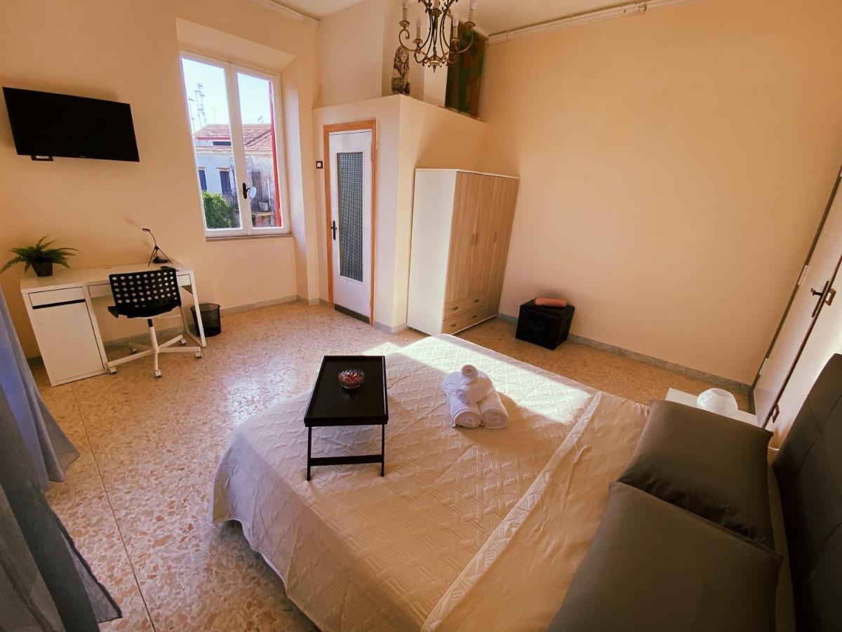 Happy Days Terracina Bed & Breakfast Ngoại thất bức ảnh