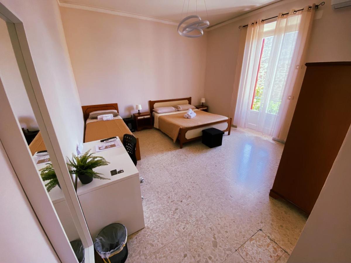 Happy Days Terracina Bed & Breakfast Ngoại thất bức ảnh